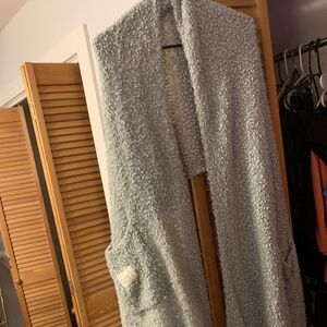 Giving Shawl-Cozy light green Textured Scarf/shawl